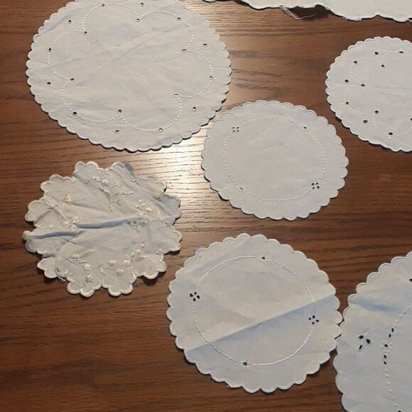 8 pc bundle vintage cotton eyelet tablecloth and similar doilies - Picture 2 of 10